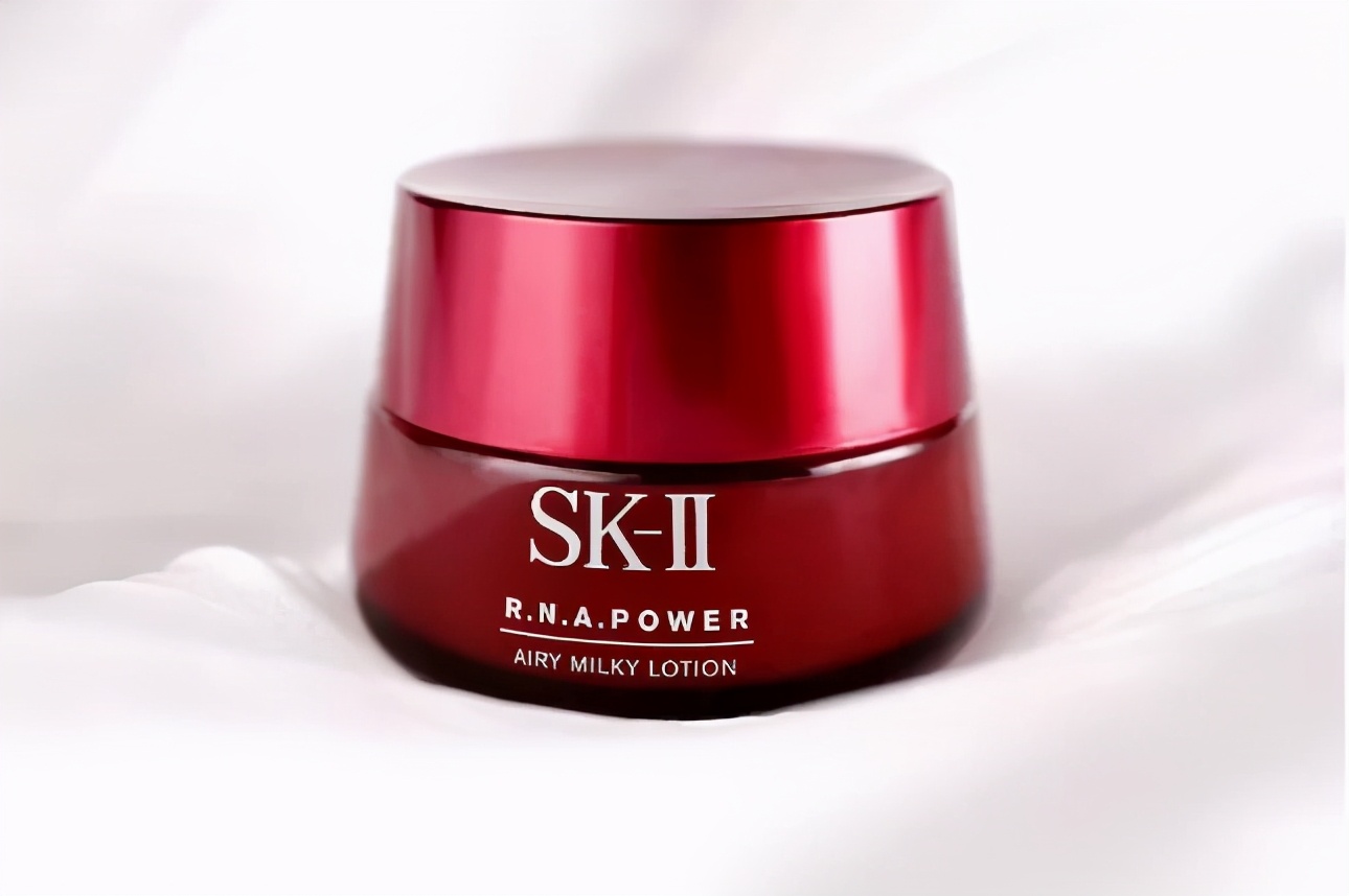 秋冬敏感泛红爆皮面霜推荐,成人面霜推荐秋冬干皮平价