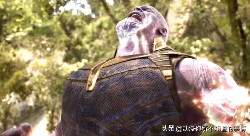 复联四雷神砍下灭霸的头后去哪了,复联4灭霸对雷神下死手