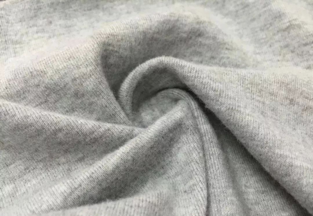 购买貂皮大衣,最推荐的大衣品牌