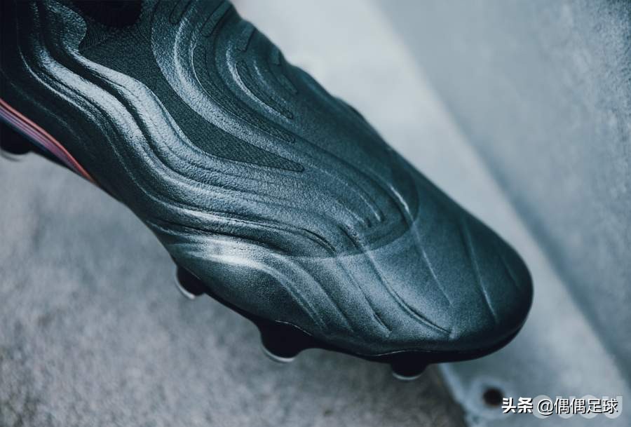 阿迪达斯lightstrike跑鞋,阿迪达斯climacool发售