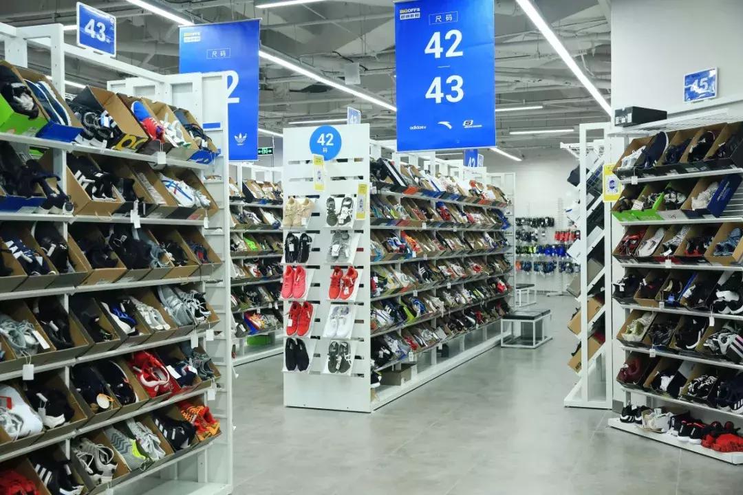 天津5000平米折扣卖场,天津大卖场