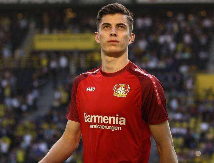 2场4助攻国足20岁新星闪耀欧洲,德国队中锋新星