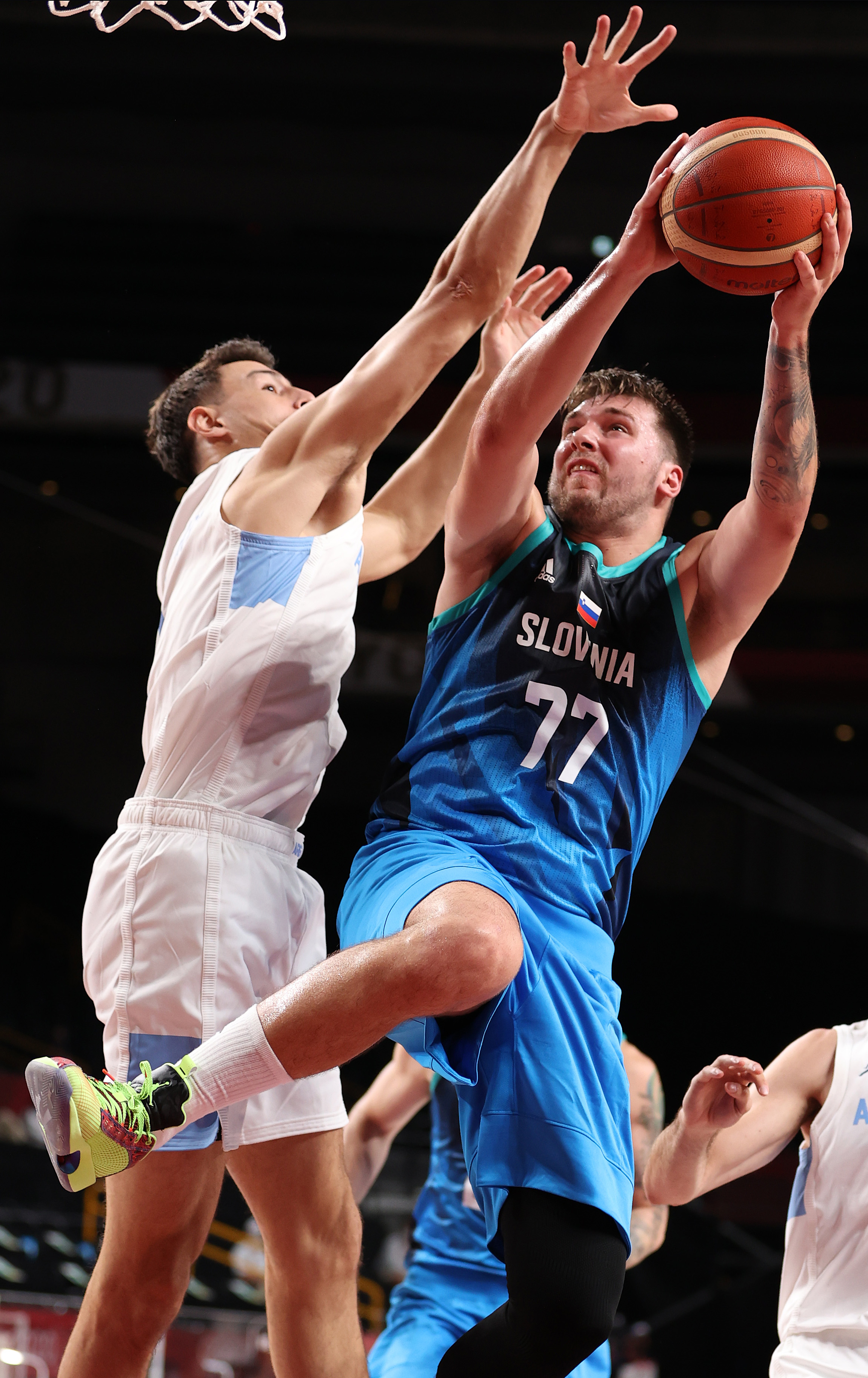 东契奇照片2024,东契奇世界杯照片