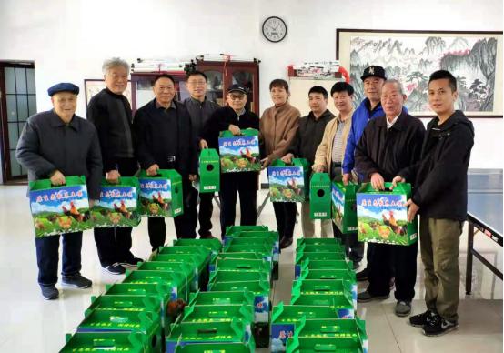 龙胜凤鸡竟“飞”入海鲜市场,“高规格”背后大有文章