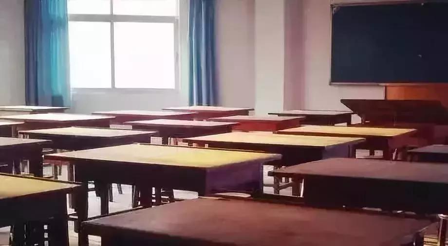 致敬最美老师的诗句,写给老师感谢师恩的诗