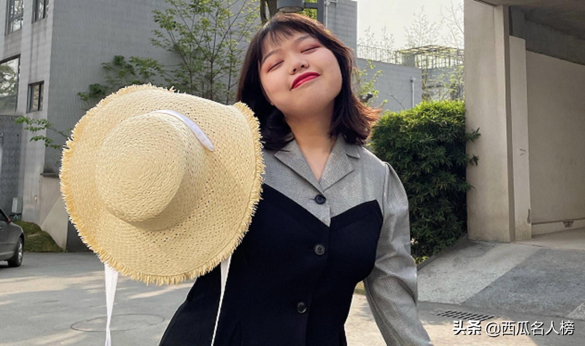 奥黛丽厚本走上颜值道路,奥黛丽厚本秃头少女秒变名媛