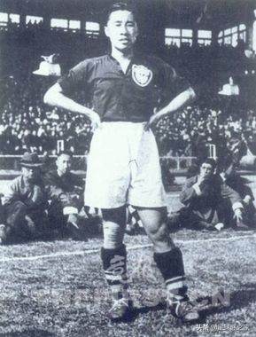 历史上被称为球王的人,被球迷们称为球王的是哪位球星