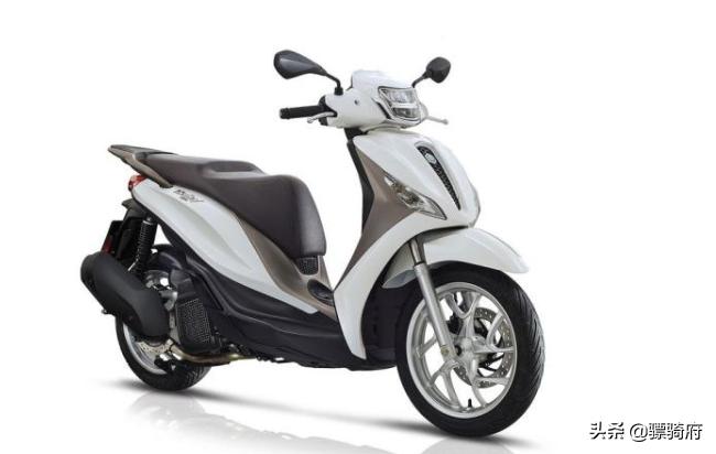 五羊本田PCX150，比亚乔medley150，DRG158三款高端踏板车横评