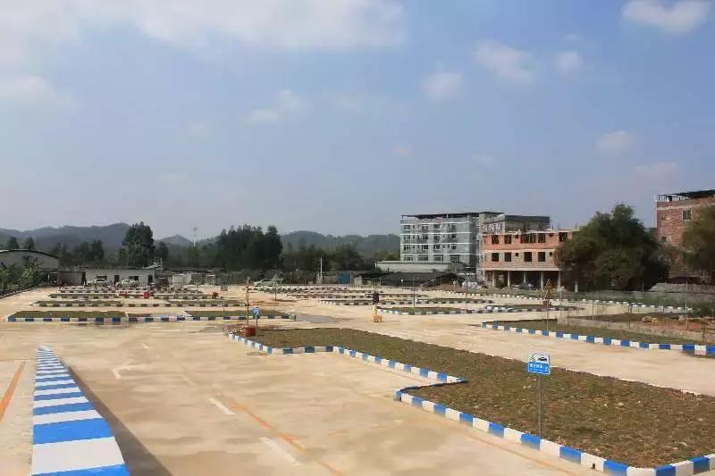 南宁的广大驾校好还是永兴驾校好,南宁学车哪个驾校好