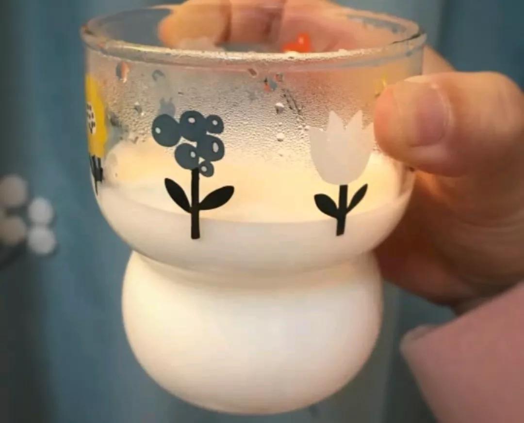 液体奶和奶粉哪个成本高,液体奶和奶粉更适合婴儿