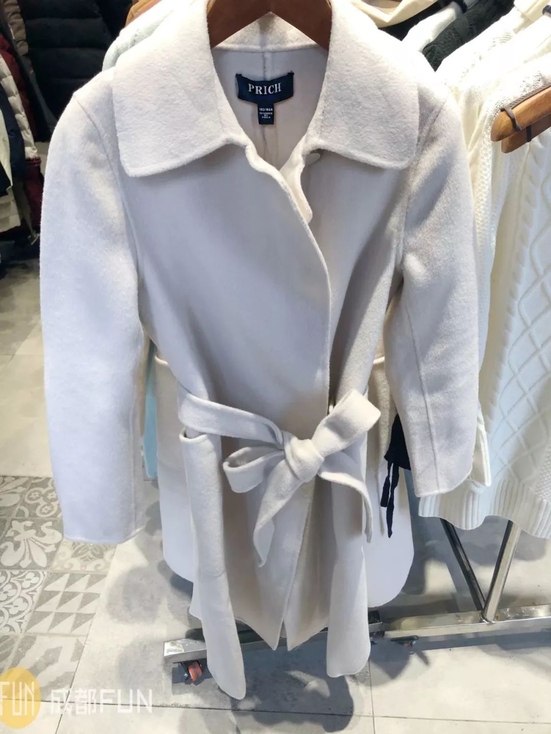 品牌秋冬款撤柜,新款品牌撤柜