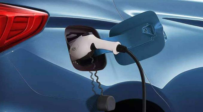 实在没办法，为了“双积分”，东本都把这个消失多年的品牌复活了