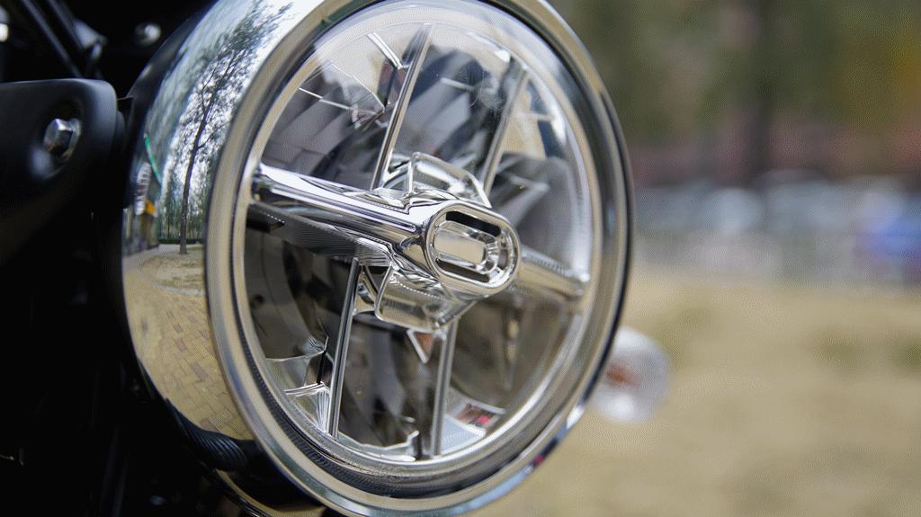 川崎z900rs与w800对比,川崎w800深度评测