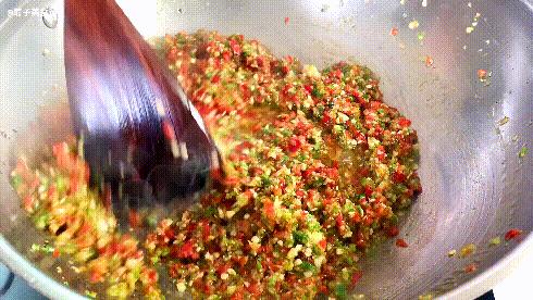辣椒酱怎么做拌饭好吃,最好吃的辣椒酱做法配方