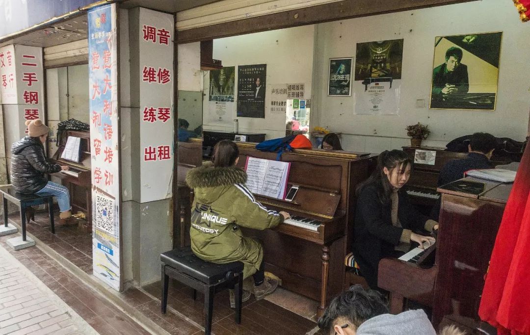 你在琴行花的每一笔钱，都可能在给黑心老板交智商税