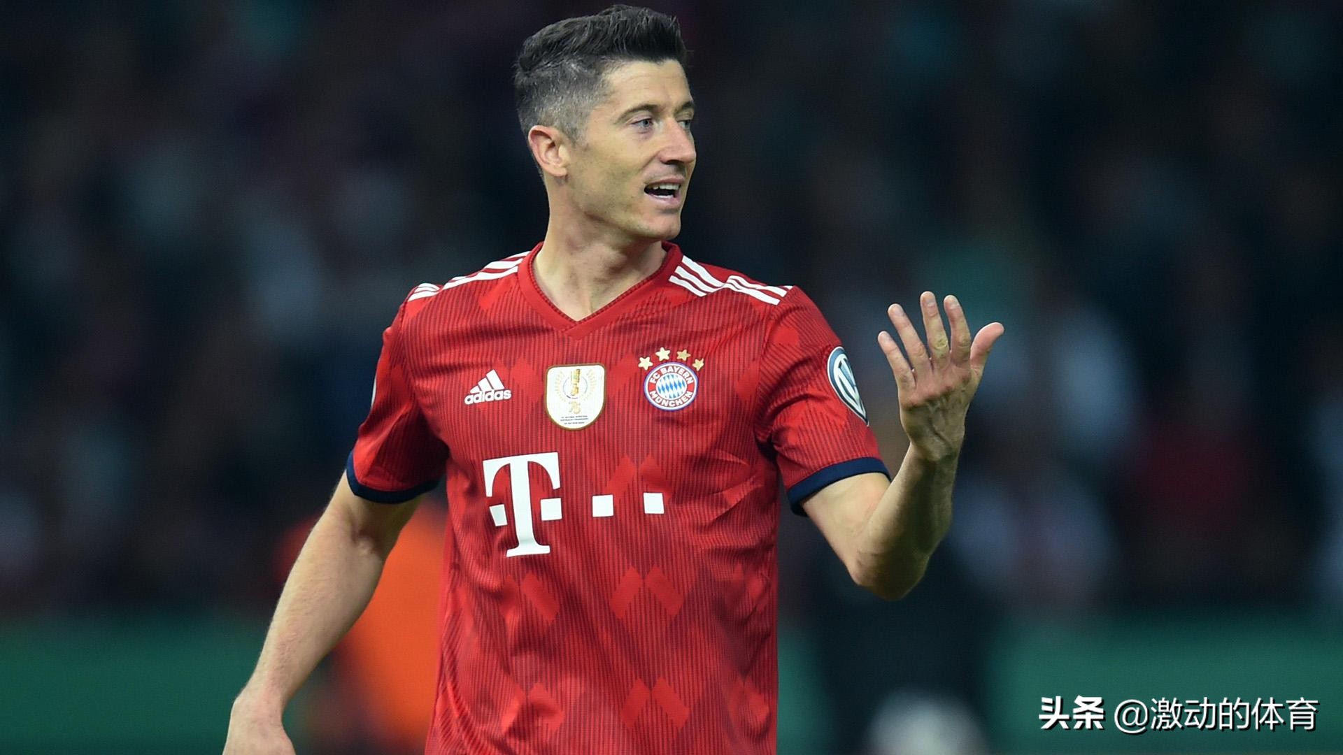 莱万是世界最强前锋吗,莱万波兰第一人