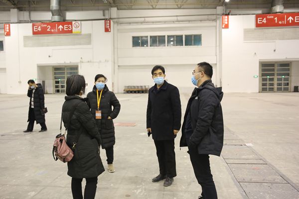 疫情防控重担在肩,投身于光荣且伟大的防疫工作