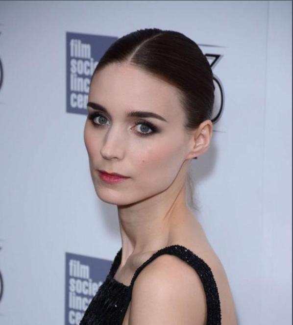 杰昆菲尼克斯的小丑视频,杰昆菲尼克斯的小丑是哪一部电影