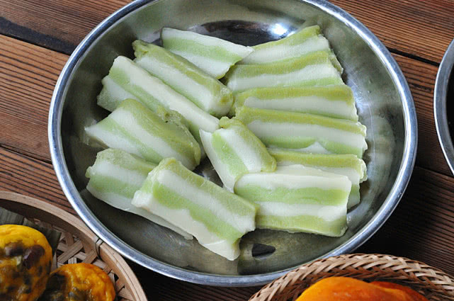 只用面粉做的即好看又简单的美食,面粉可以做什么野餐美食