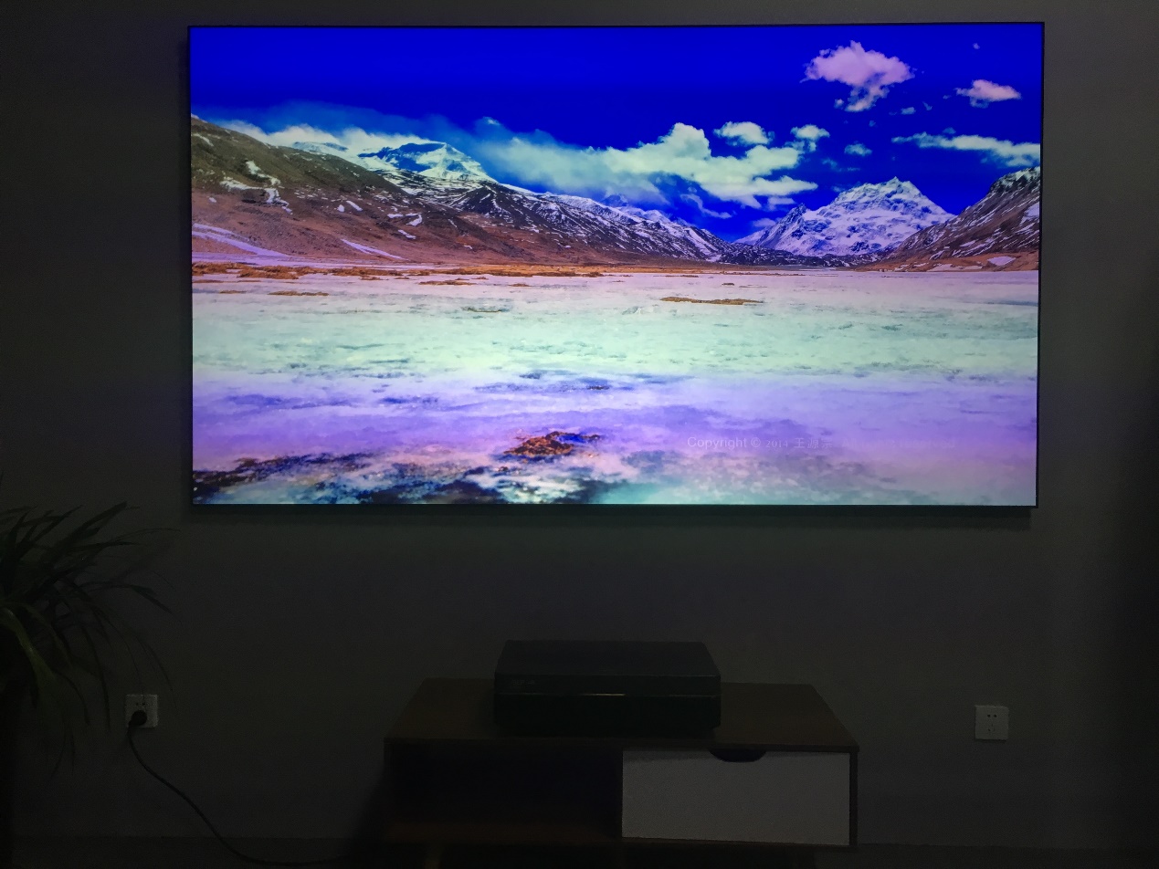 长虹4k激光电视测评,长虹t7u与v8spro哪个好