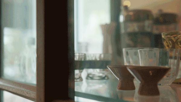 宁波夫妻租下1000㎡破厂亲手改造，搭出超美房中房