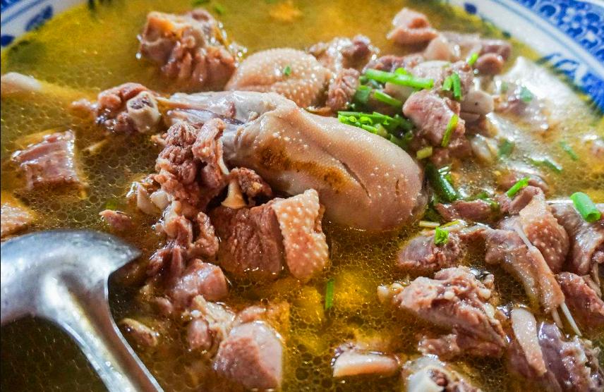 怎么做鸡汤更嫩更好而且还不腥,鸡汤越熬越淡