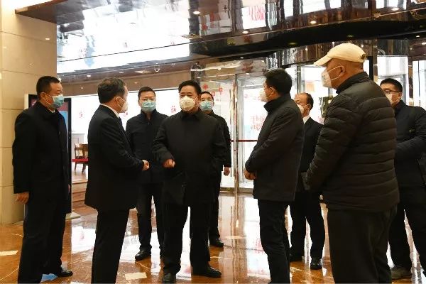 防控疫情特别慰问,看望慰问农村疫情防控一线人员