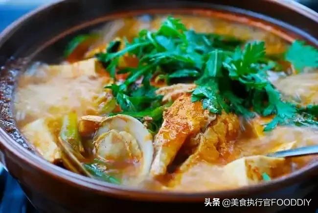 离不开泡菜的韩国人,韩国泡菜离不开我们国家完整视频