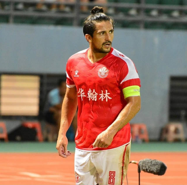 王刚为什么不入选国足了,国足名单惹巨大争议