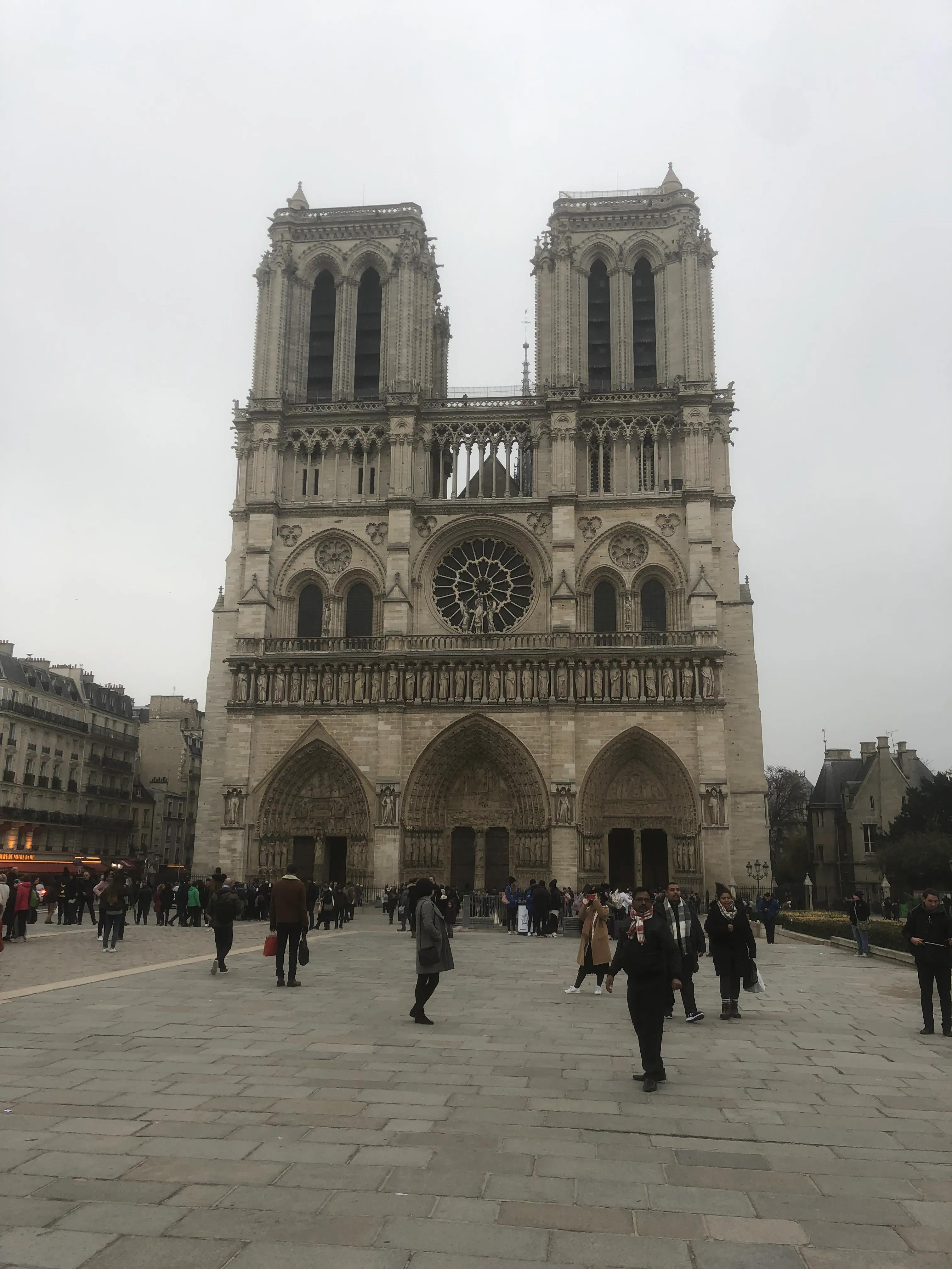 法国巴黎一个最浪漫的城市,法国首都巴黎