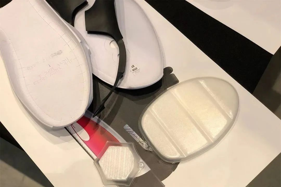 降价不减配？这双低价AJ35成了小码专属福利