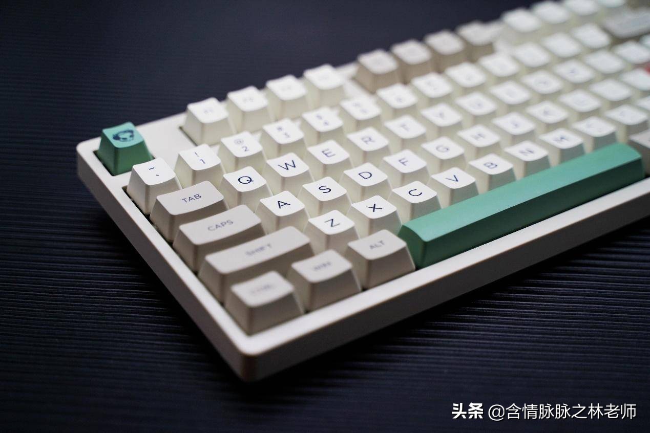 致敬经典，Akko30189009无线双模键盘体验