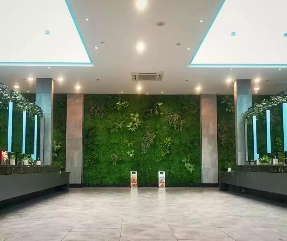 无锡梅村服务区女士停车位,高速服务区女司机专用停车位