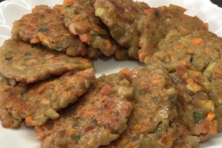 茄子不炸煎着吃该咋做,茄子煎成饼的做法