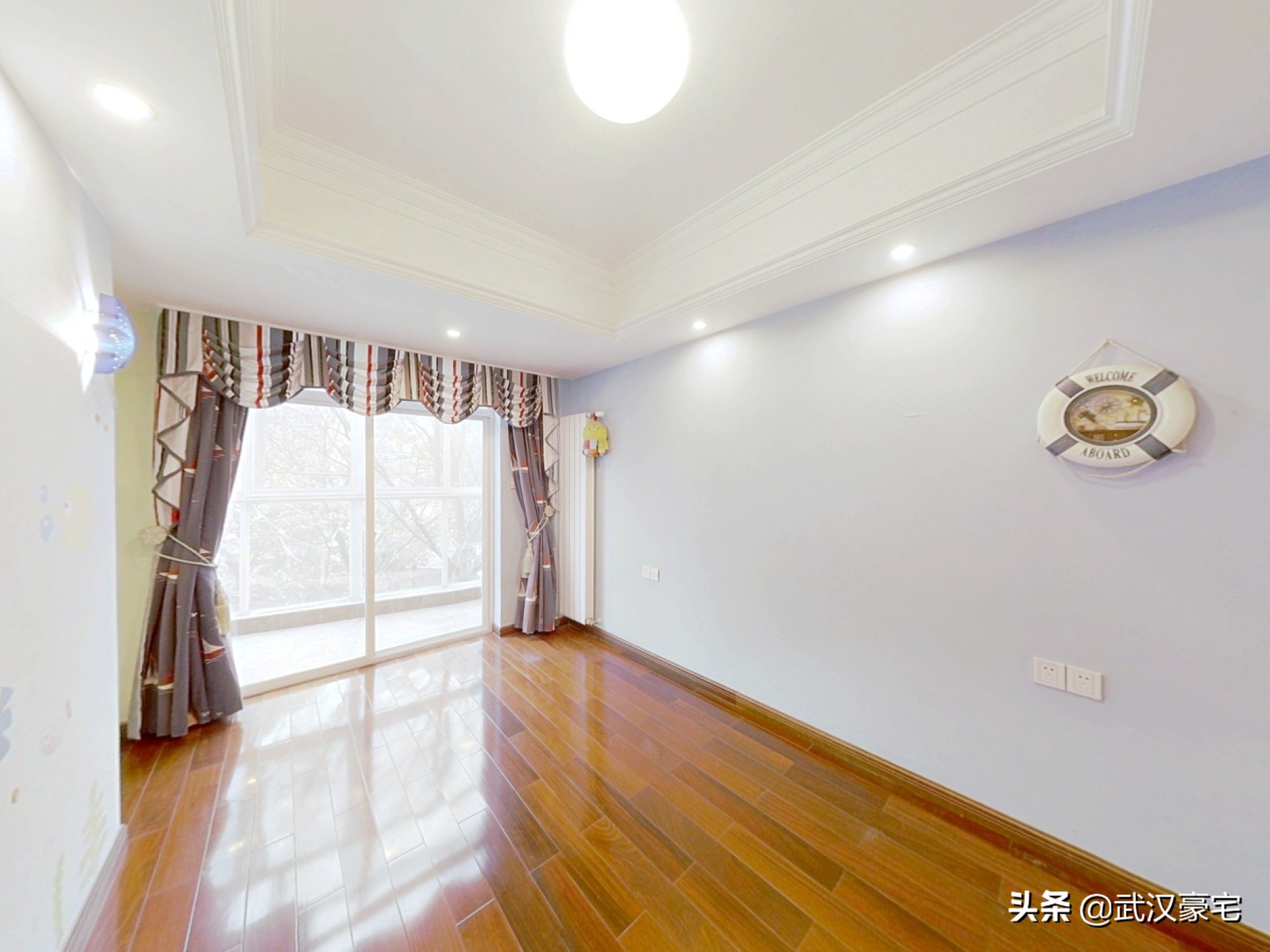 只要1100W万科高尔夫二期别墅边户院子大