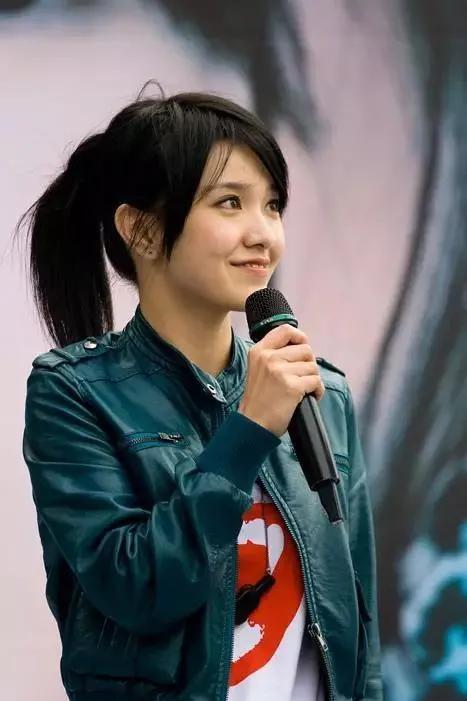 郭采洁是喜宝吗,郭采洁鸽子蛋钻戒