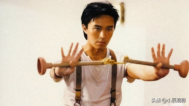 周星驰少林足球招牌动作,少林足球队周星驰演的完整版