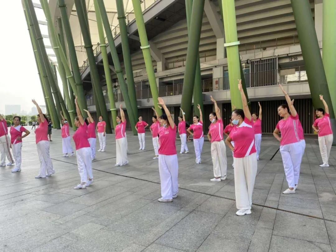 一起来跳舞吧集体舞,一起来跳舞吧热身舞