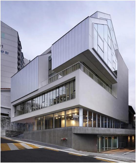 权志龙ins帅照,权志龙晒复古照