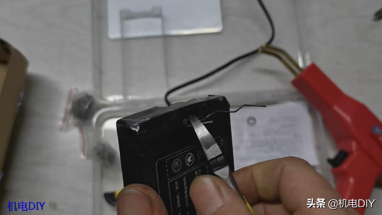 植钉焊枪效果怎样,塑料焊枪和塑料焊钉哪个更牢固