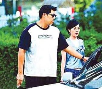 侯佩岑富豪,侯佩岑的婚后