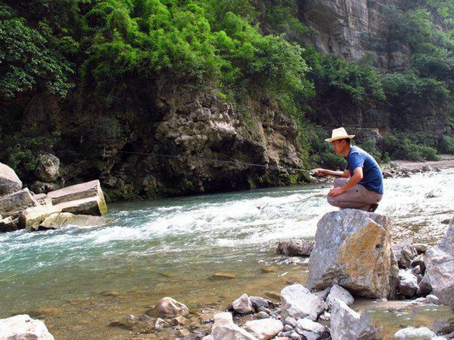 钓鱼遇到走水特别急怎么钓,在水流急的地方钓鱼怎么调漂