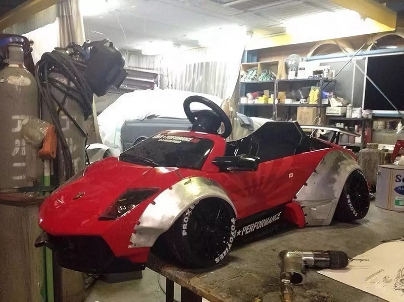 广州高校突现众多改装车,中国改装文化跨出了重要一步!