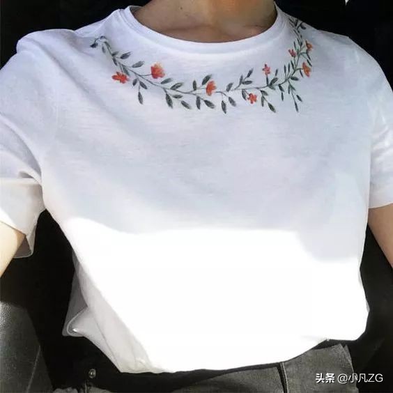 衣服穿久了太旧怎么翻新,旧衣服怎么改造可以穿