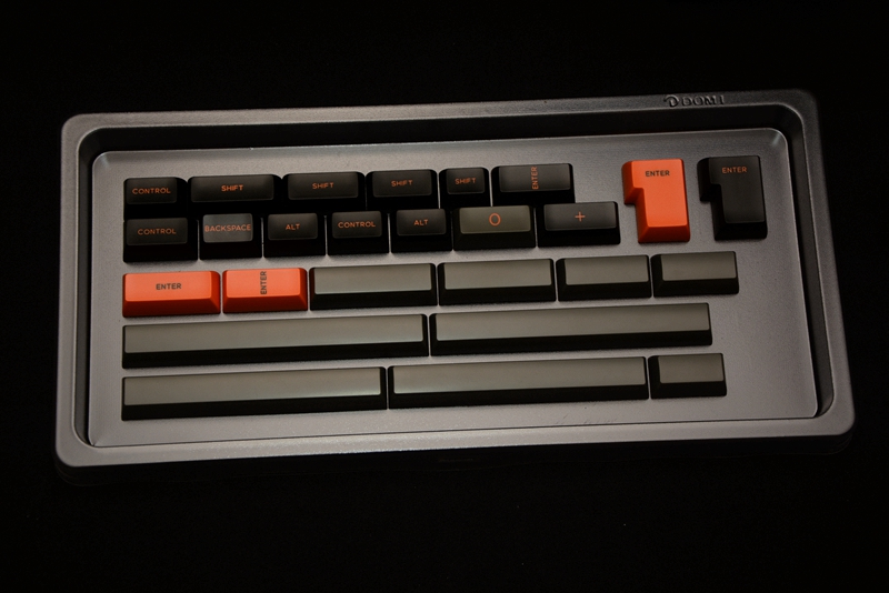 又一个让你入坑的客制化新品牌来了，DOMIKEYSADolch橙球帽开箱