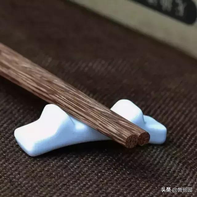 鸡翅木扫帚有何寓意,鸡翅木醒狮寓意