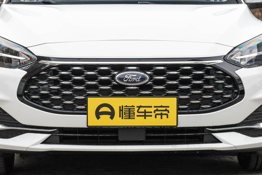 全新一代福克斯active,全新款福克斯内饰