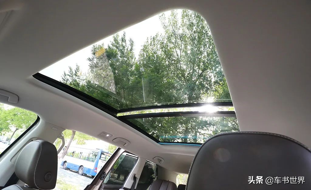 威然和夏朗比较选哪个更好,大众夏朗2017款怎么样