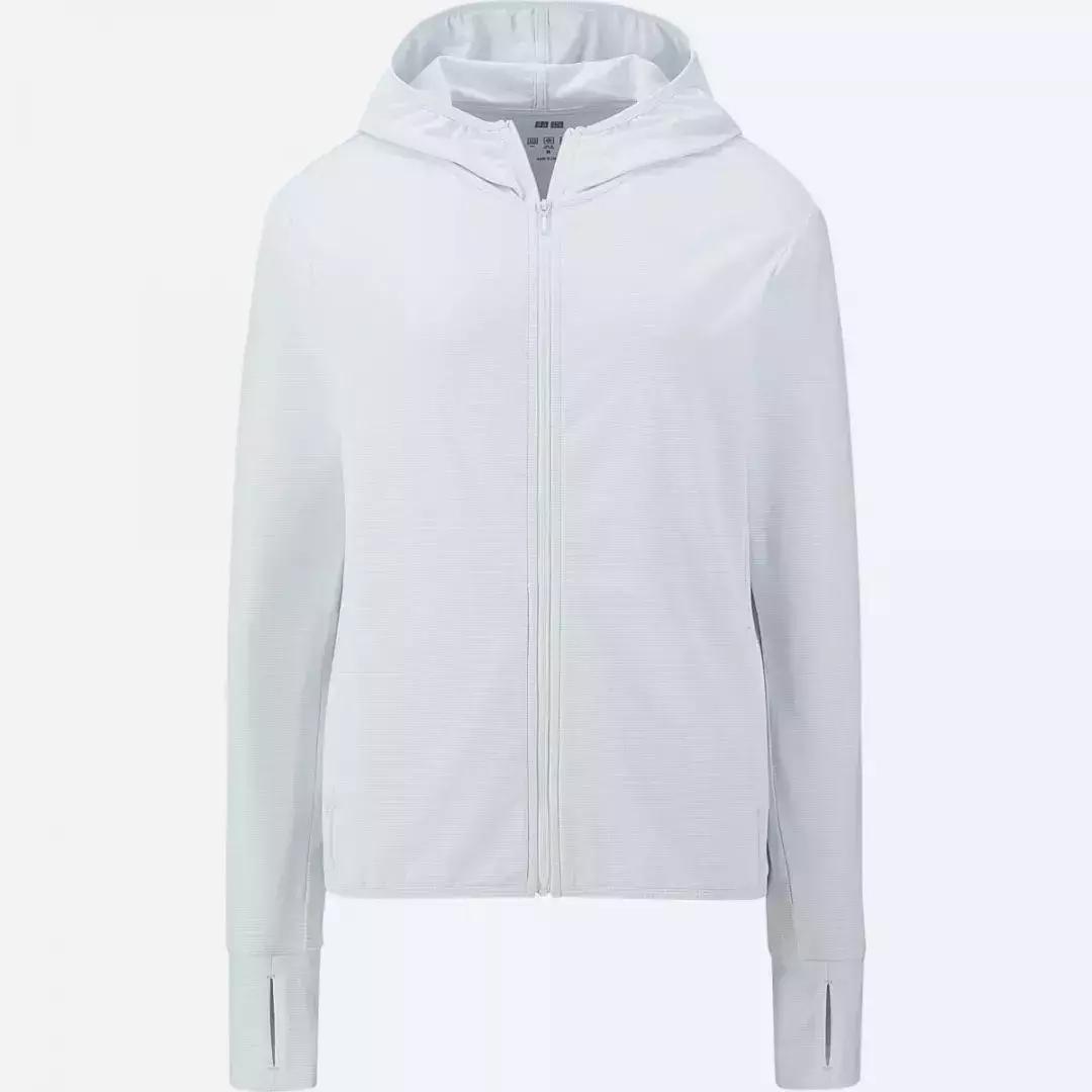 优衣库高性能外套,优衣库新款衣服遭疯抢