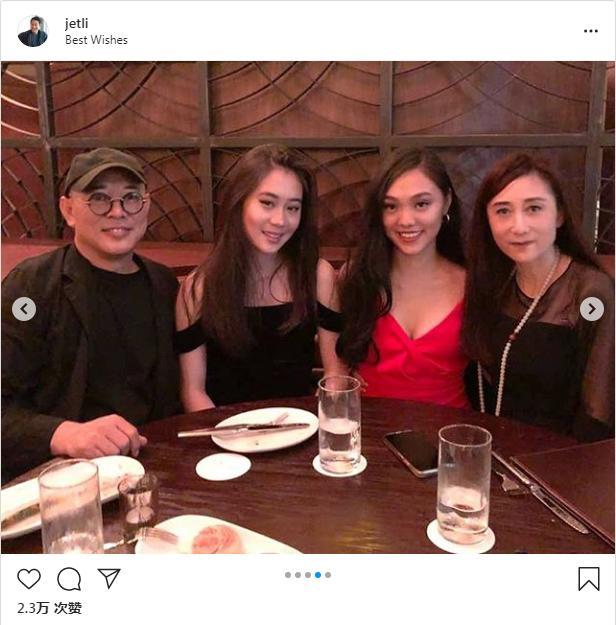 李连杰妻子62岁利智近照曝光,李连杰妻子58岁老态脖颈皮肤抢镜